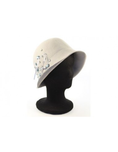 SOBRERO PURA LANA CON CINTAS Y STRASS...