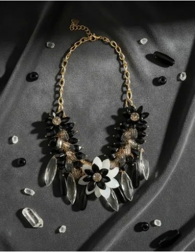 Collar Corto Cadena Flor Negra...