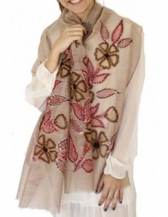 CHAL FLOREADO BORDADO PURA...