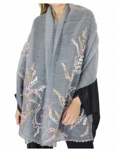 CHAL BORDADO RAMILLETES...