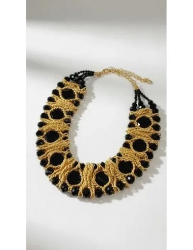 Collar Corto Con Piedras Negras...