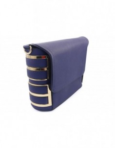 CARTERA CON TAPA HERRAJES