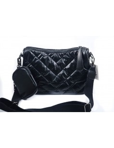 CARTERA VINILICA MATELASEADA 2