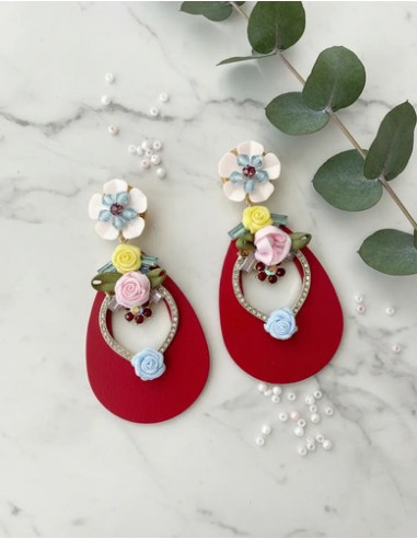 Par De Aros Gota Flores Strass Rojo
