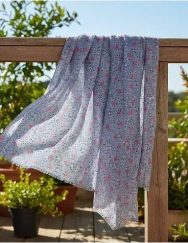 Chal Ancho Estampado Celeste Floreado