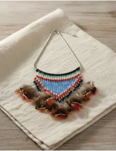 Collar Con Mostacillas...