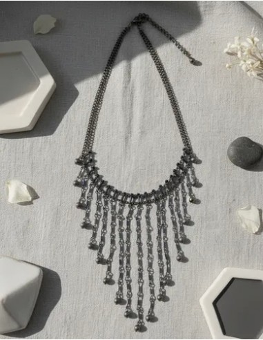 Collar Con Dijes Largos Simil Perlas...