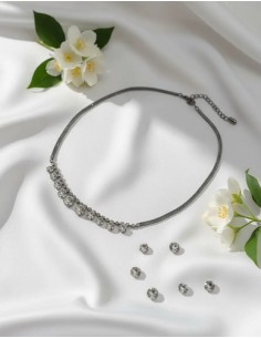 Collar Negro Corto C/... 2