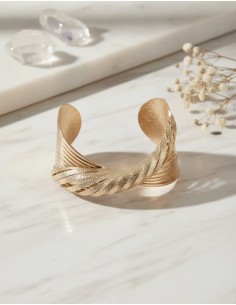Pulsera Brazalete Calado...