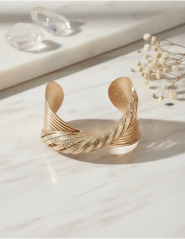 Pulsera Brazalete Calado Dorado...