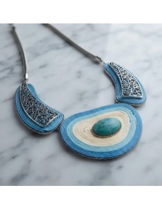 Collar Metálico Celeste...