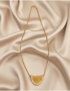 Collar Dorado Con Dije...