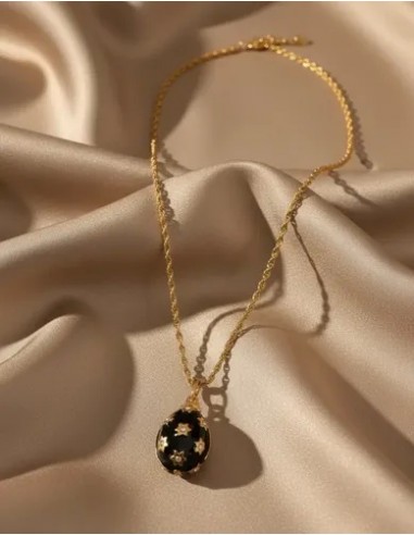 Collar Metal Largo Con Dije Huevo Con...