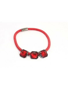 Collar Corto Broche...