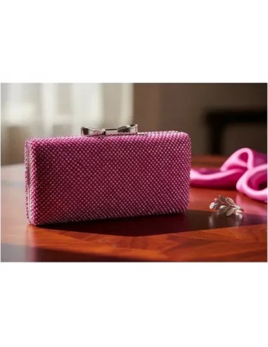 Clutch Sobre Malla Con Strass...