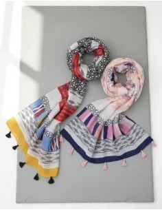 Chal Estampado Con Flecos...
