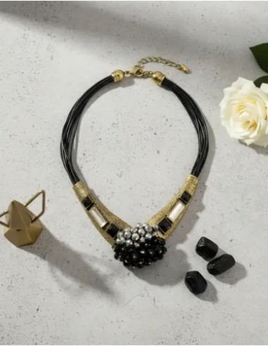 Collar Corto Apliques Dorados Con...