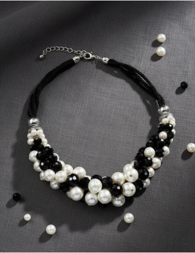 Collar Corto Cordon Negro Perlas...